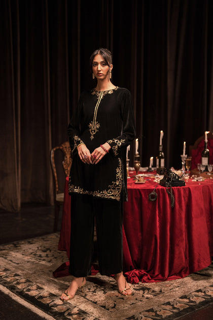Ammara Khan | Lily Luxury Formals 24 | BOXY JEWELLED TUNIC (D-11)