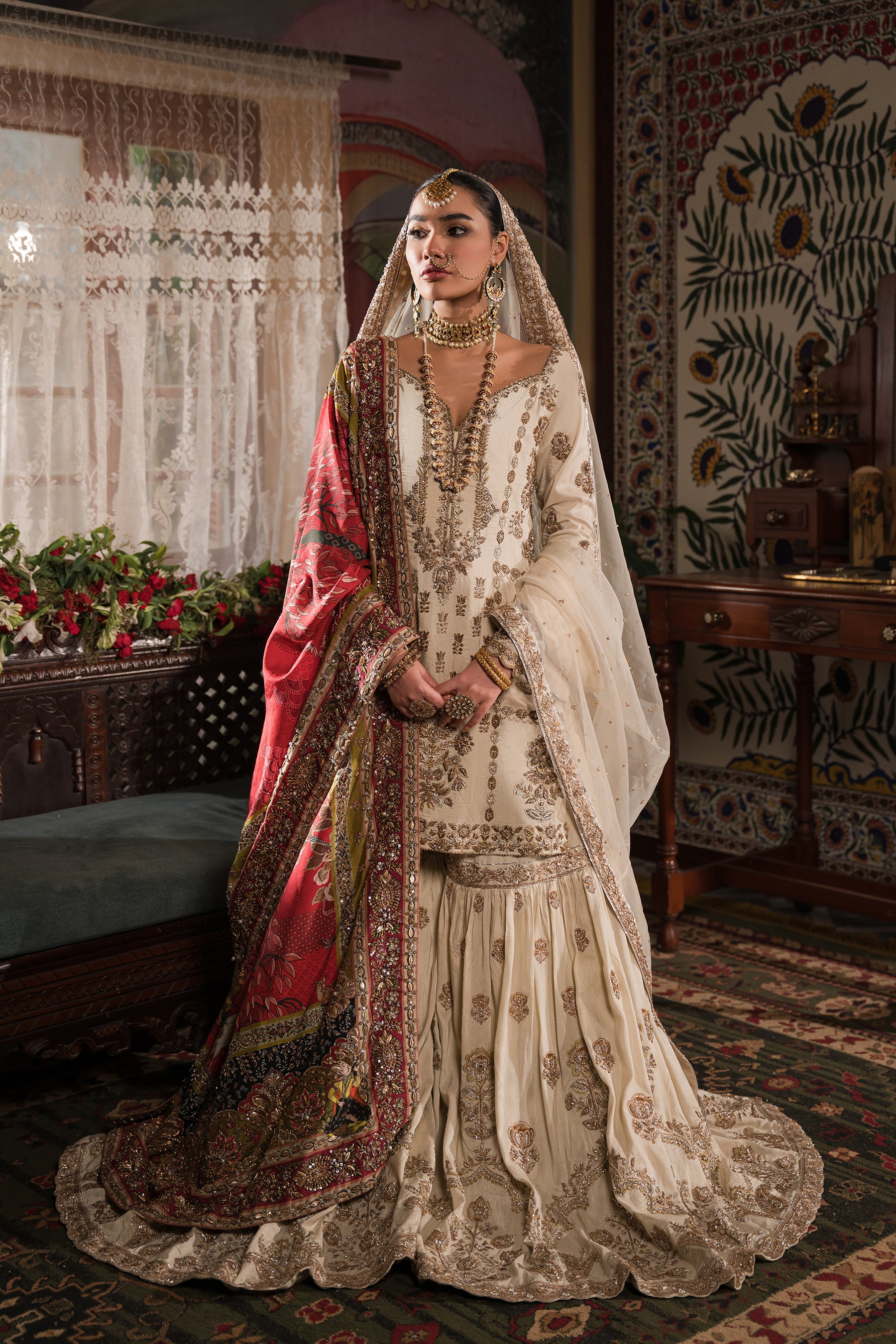 Ivory and Gold Gharara Set - With Light Dupatta (BR-04A) Ammara Khan Ivory and Gold Gharara Set - With Light Dupatta (BR-04A) Ammara Khan