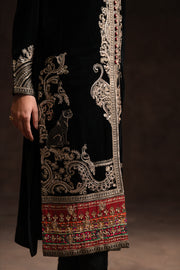 Black Beauty in Velvet (D-03)