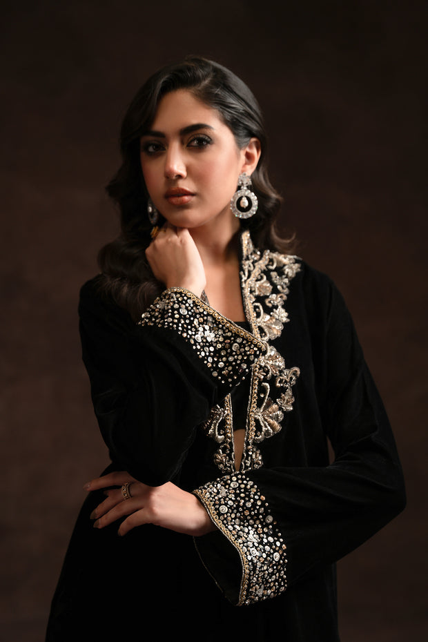 Timeless Black Velvet (D-03)