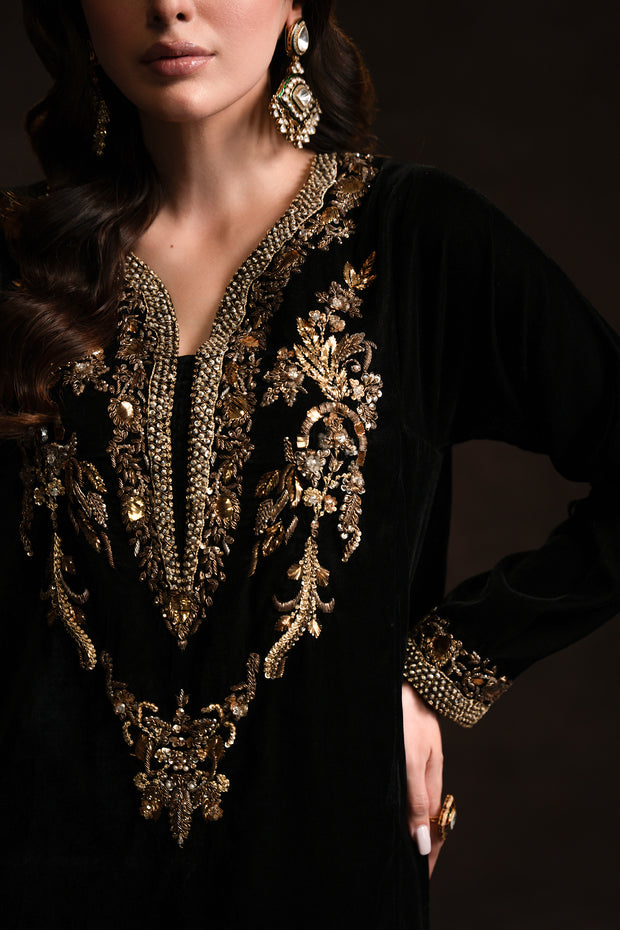 Black Velvet Kaftan (D-01)