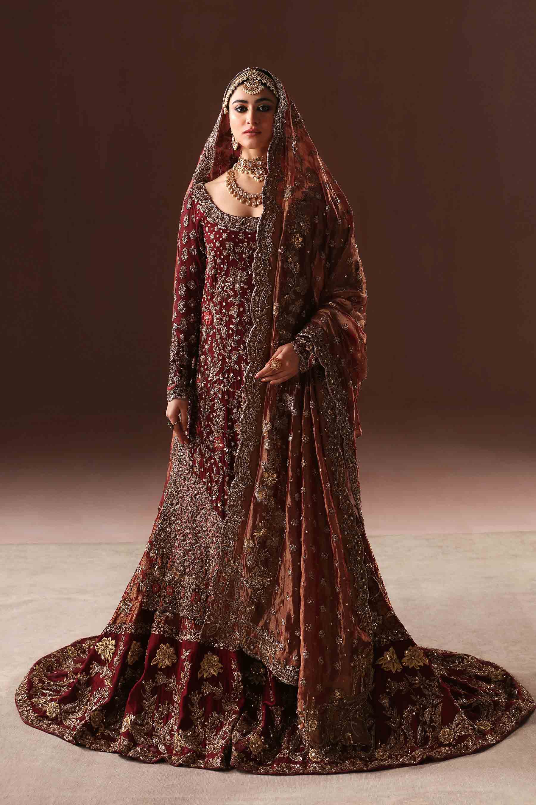 Maroon and Antique gold farshi gharara set (BR-09) Ammara Khan Maroon and Antique gold farshi gharara set (BR-09) Ammara Khan
