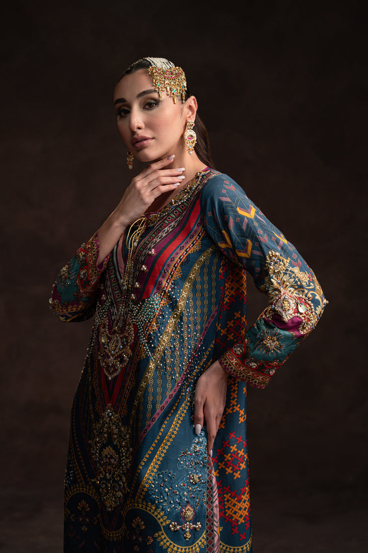 Bold Glam Kaftan (D-02)