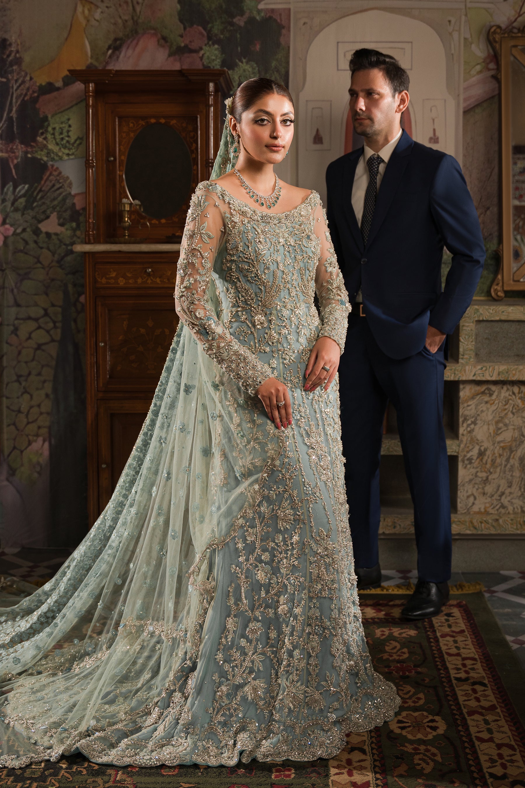 Reception Bridal Gown and Veil (BR-11) Ammara Khan Reception Bridal Gown and Veil (BR-11) Ammara Khan