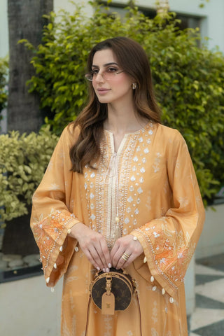 Caramel Ivory Elegance Kaftan (D-04)