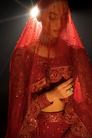 Red Majesty Bridal (D-01)