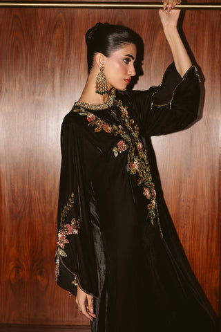 Floral Noir Velvet Kaftan (D-05)