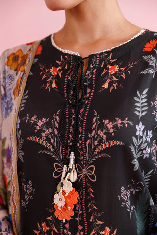 Floral Hush (D-07)