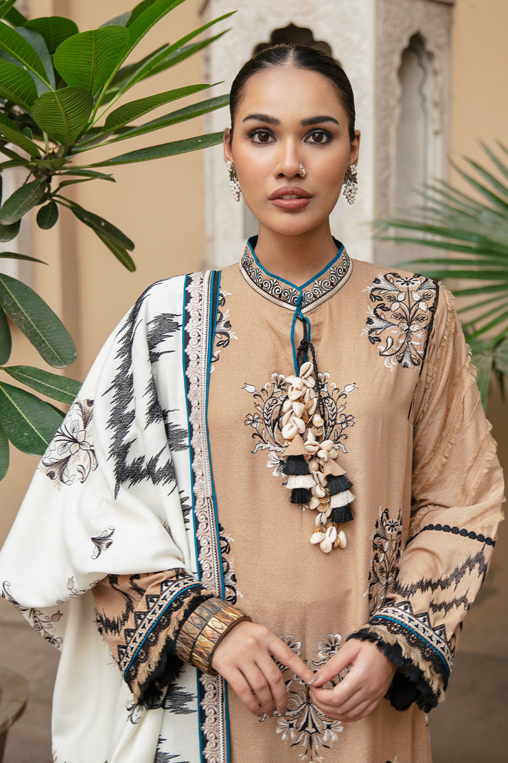 Beige Winter Must-have (D-03)